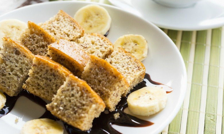 Slow Cooker Banana Bread Recipe - The Daily Meal