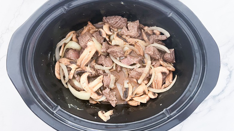 beef, onions, mushrooms in crock