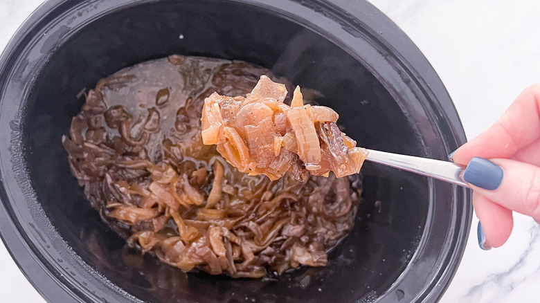 caramelized onion in slow cooker