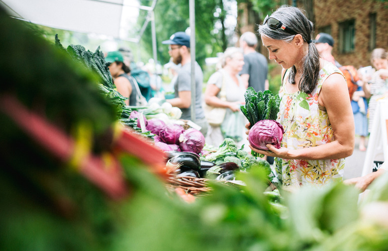 Visit Your Local Farmers Market for Produce