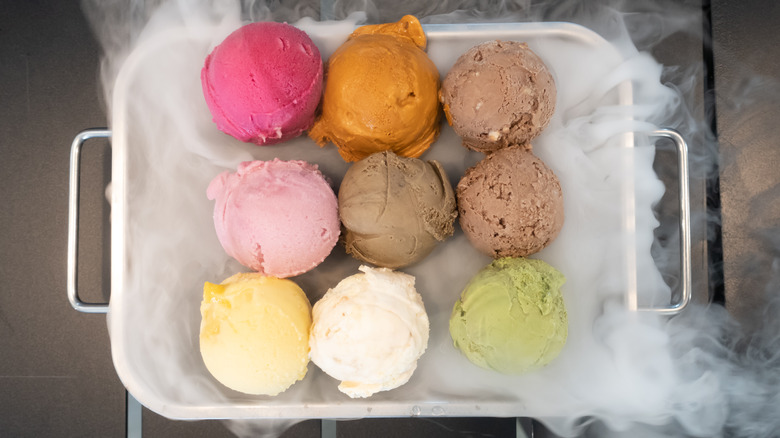 Scoops of smoked ice cream on tray