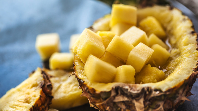 Cubed, juicy pieces of pineapple