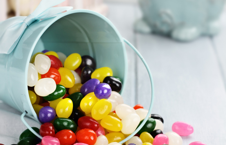 Personalized Filigree Tins filled with Jelly Belly jelly beans