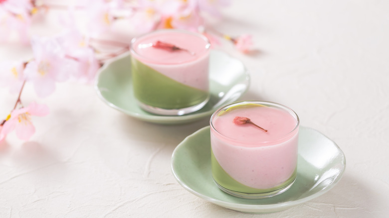 Berry and green tea mousse in glass jars