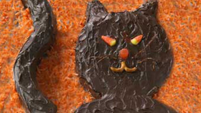 Black Cat Cake