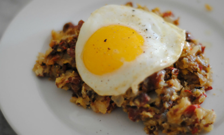 Egg and Hash