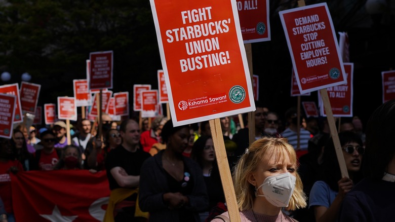 Starbucks union protest