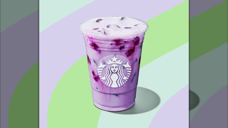 Starbucks Iced Lavender Oatmilk Chill 