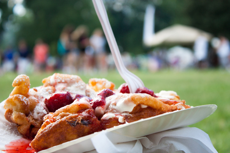 What's the difference between elephant ears and funnel cakes?