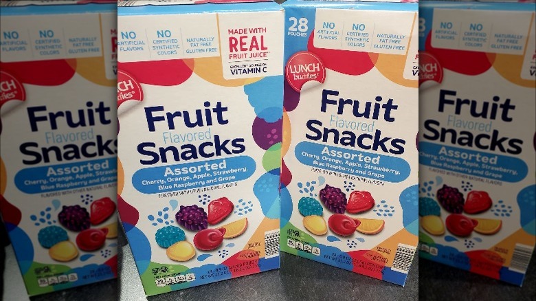 Aldi's Lunch Buddies fruit snacks boxes