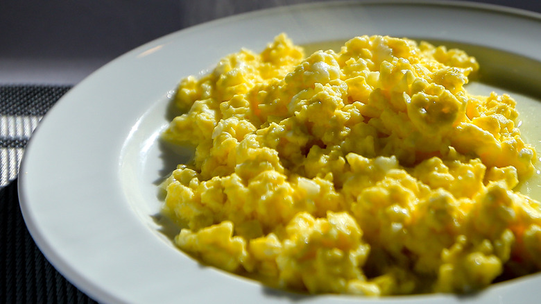 plain scrambled eggs