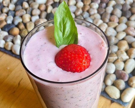 Strawberry Basil Smoothie