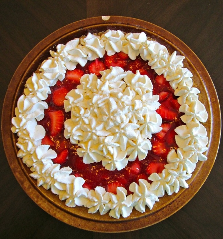 Strawberry Shortbread Pie