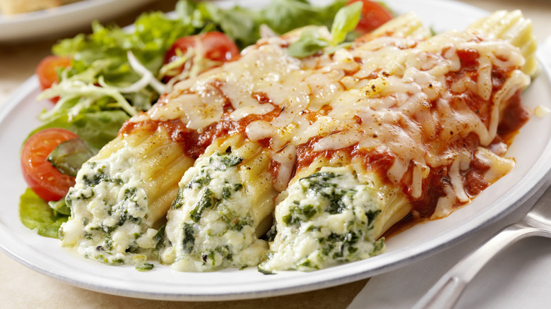 Stuffed manicotti with salad