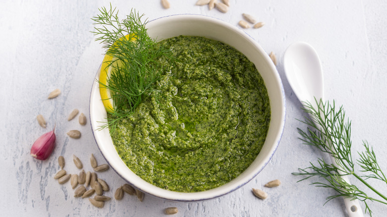 Small bowl of green pesto 