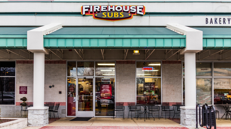 Firehouse Subs exterior signage