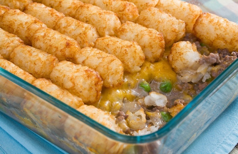 Buffalo Chicken Tater Tot Casserole