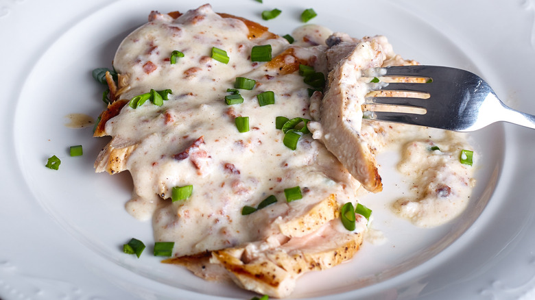 Chicken with Alfredo sauce