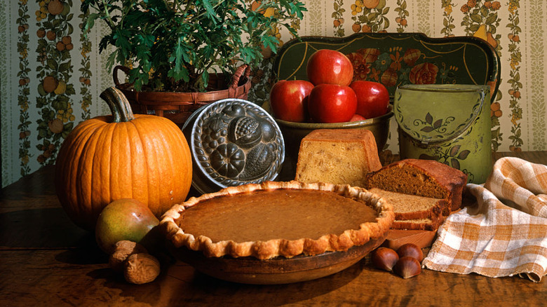 Thanksgiving spread from the 1980s