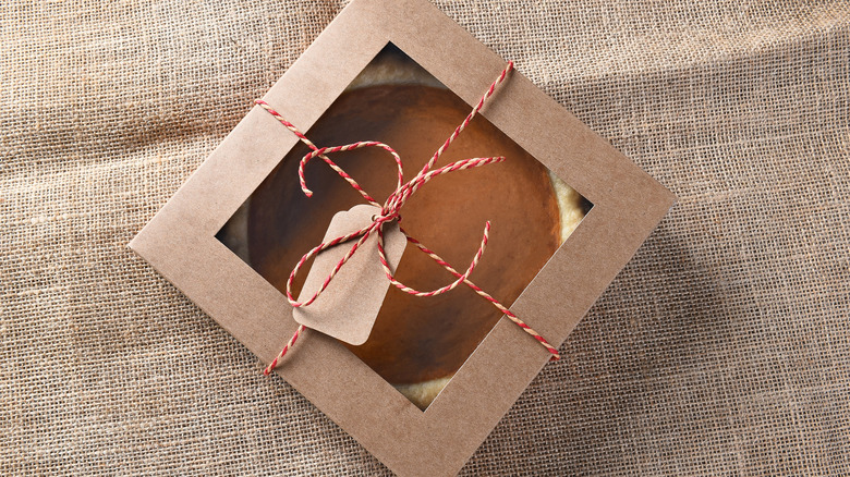 pumpkin pie in bakery box