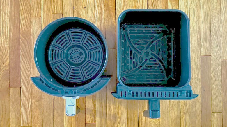 Air fryer baskets