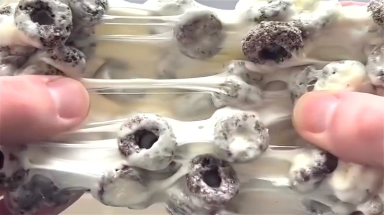 Oreo O's marshmallow treat