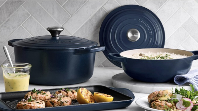 Le Creuset round dutch ovens