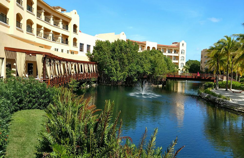 Hacienda Tres Ríos (Playa del Carmen, Mexico)