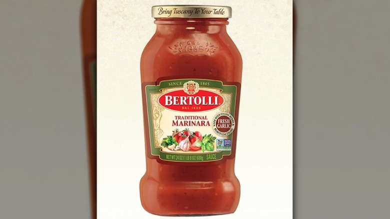 Bertolli traditional marinara sauce jar