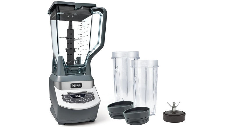 Ninja Professional Blender with attachments