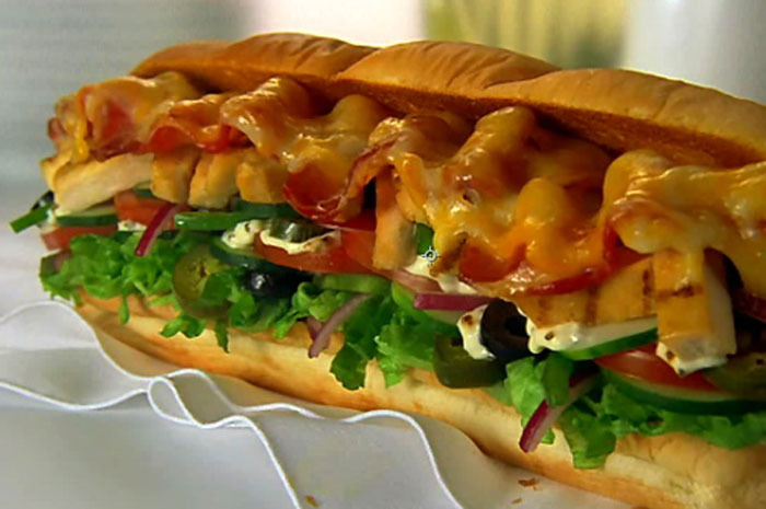 #7 Subway: Footlong Chicken & Bacon Ranch Melt (190 Milligrams)