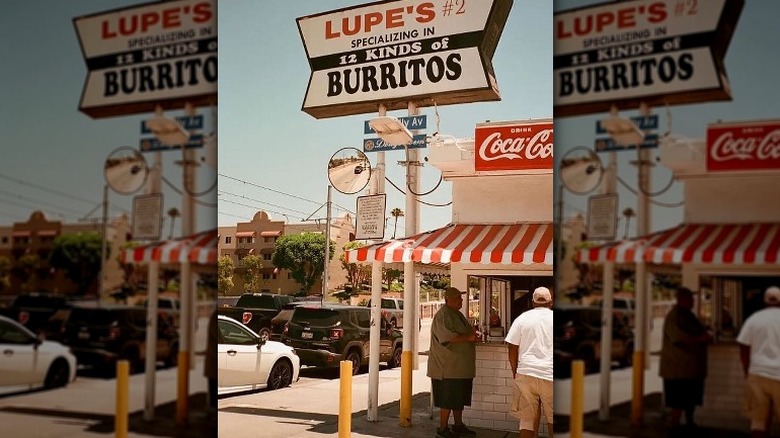 Lupe's Burritos exterior sign