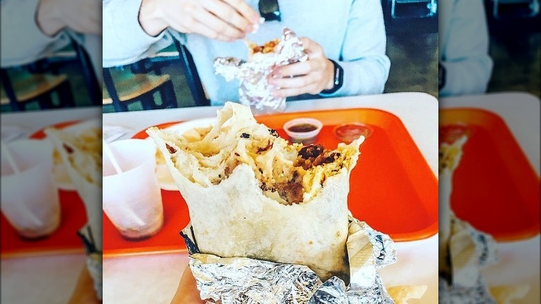 Burritos at Tacos Por Favor