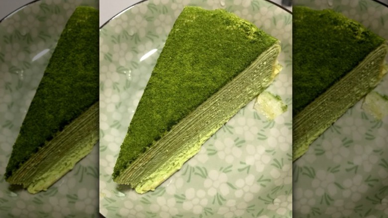 green slice of mille crêpe