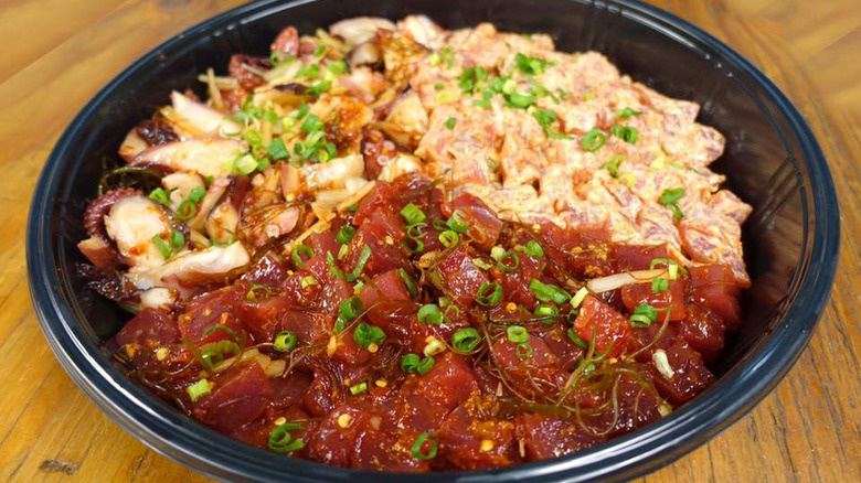 poke with various ingredients 