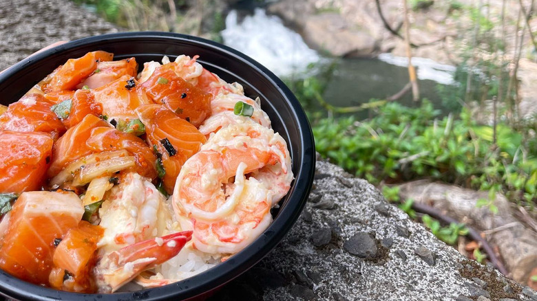 poke bowl in wilderness