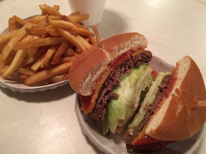 #10 Hickoryburger, The Apple Pan, Los Angeles