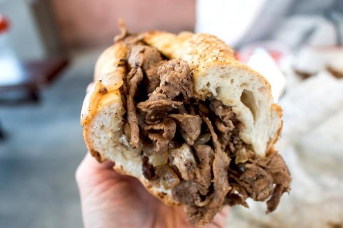 John's Roast Pork, Philadelphia: Cheesesteak