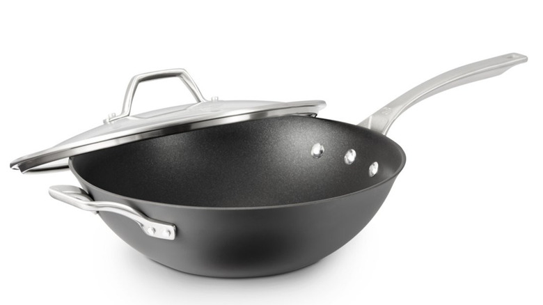 nonstick wok with lid