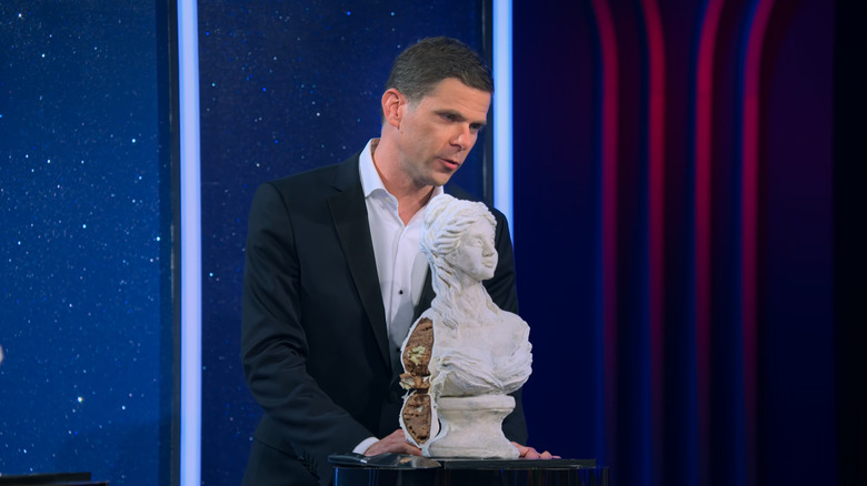 Mikey Day and statue cake