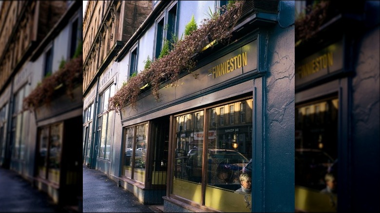 The Finnieston exterior