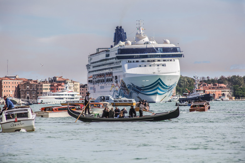 Venice Bans Cruise Ships