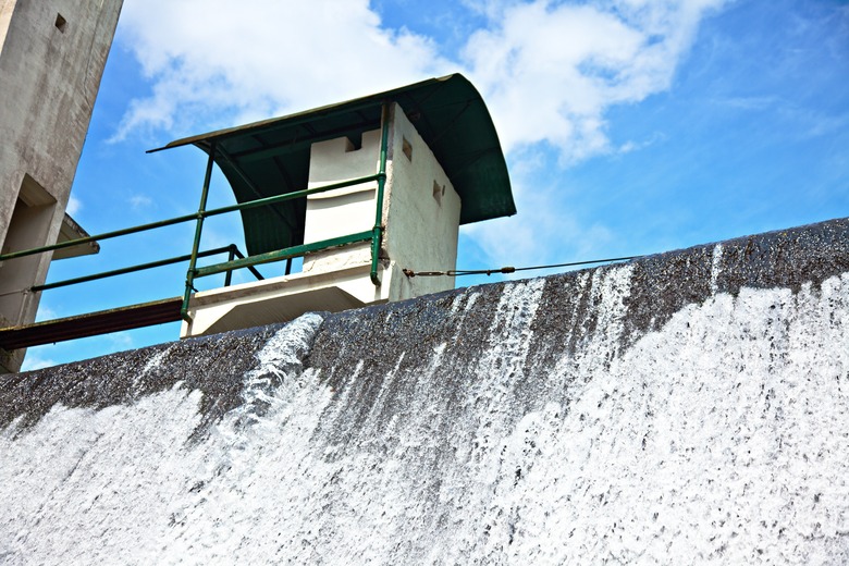 Labassin Waterfall Restaurant (San Pablo City, Philippines)