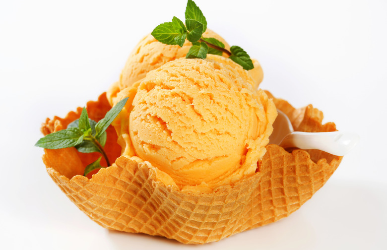 Easy Pumpkin Pie Ice Cream