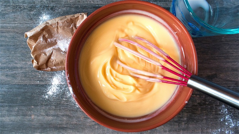 Instant pudding in bowl