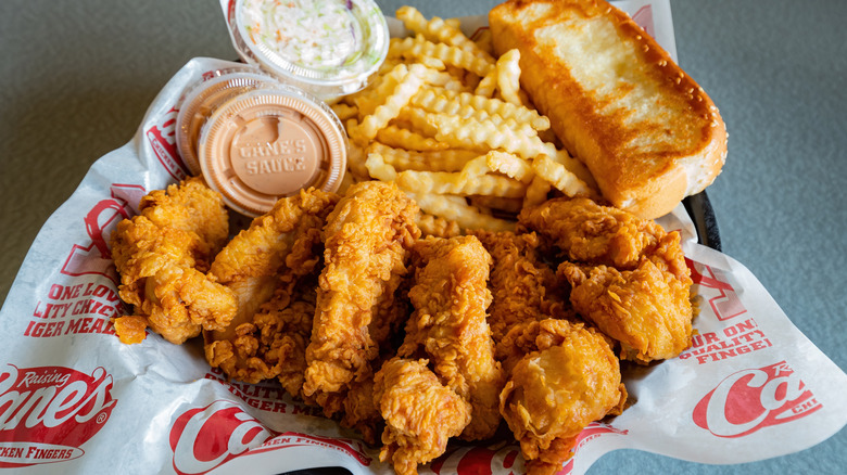 Raising Cane's meal