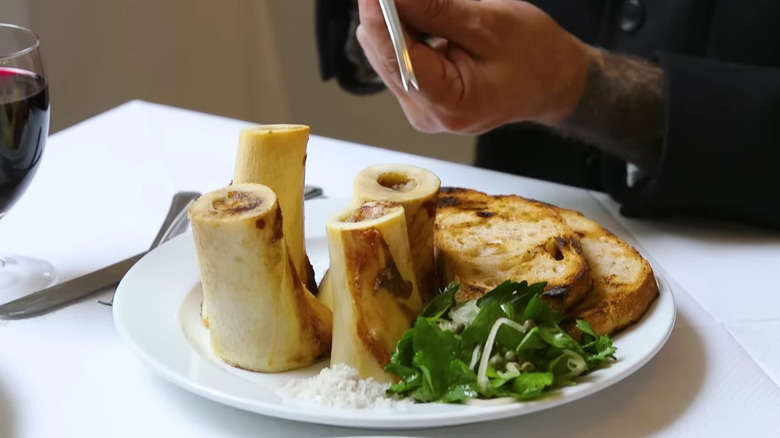 Bone marrow and parsley salad