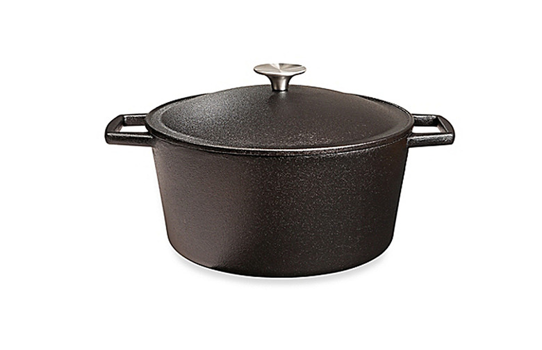 Artisanal Kitchen Supply Pre-Seasoned Cast Iron 5.5-Quart Dutch Oven in Black