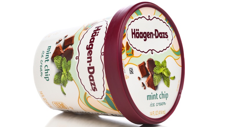 Häagen-Dazs mint chip ice cream