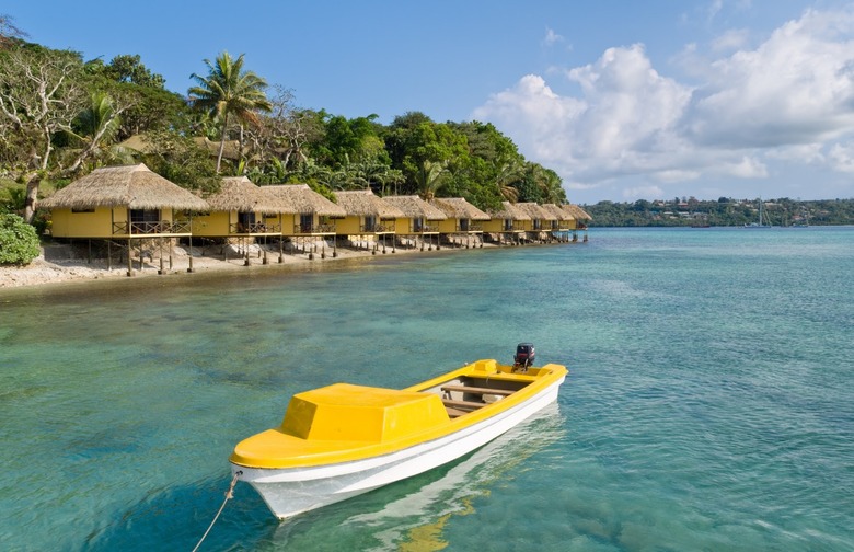 Vanuatu (95,000 visitors)